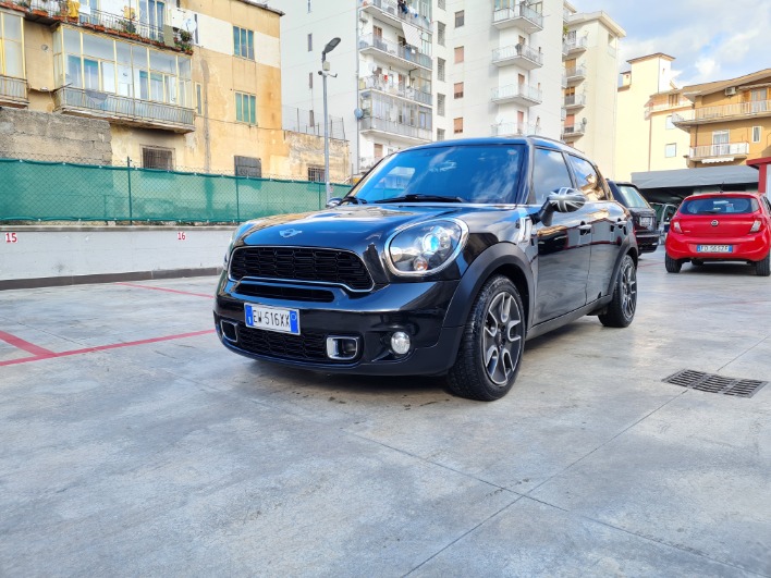 "Mini countryman SD   2.0 140 CV TETTO APRIBILE  FULL"