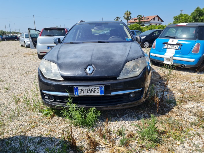 "RENAULT LAGUNA  2.0 150CV"