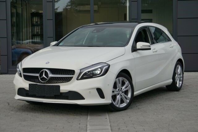 "2016 Mercedes-Benz A220 CDI 4Matic LED PANORAMICO"