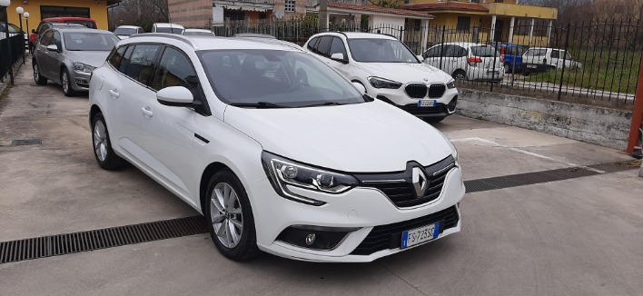 "Renault New Megane Sporter 1.5 Dci 110 Cv Euro 6b 2018"