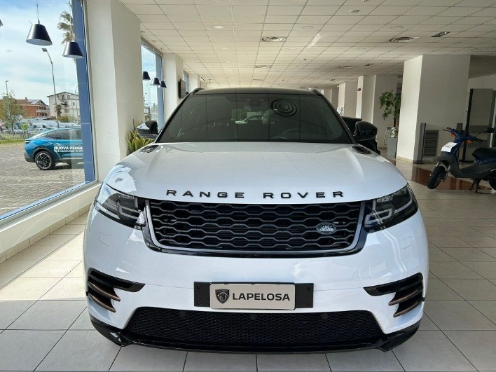 "LAND ROVER Range Rover Velar 2.0D I4 240 CV R-Dynamic"