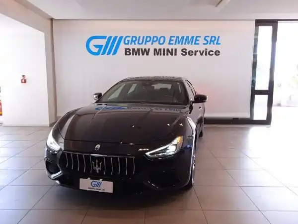 "Maserati Ghibli Ghibli 3.0 V6 ds Gransport 250cv auto my19"