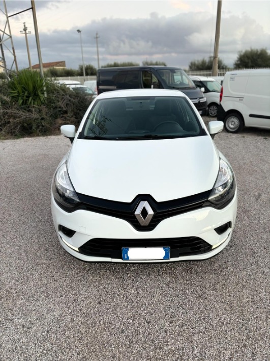 "Renault Clio ( Restyling ) - AZIENDALE -"
