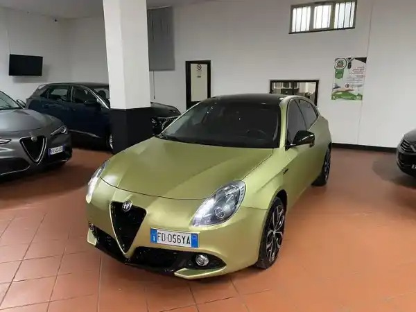 "Alfa Romeo Giulietta Giulietta 2.0 jtdm Super 150cv"