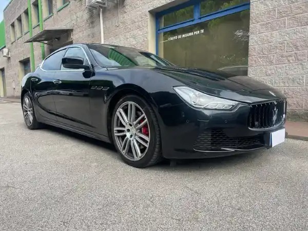 "Maserati Ghibli 3.0 V6 DIESEL 275CV MOTORE REVISIONATO A NUOVO"