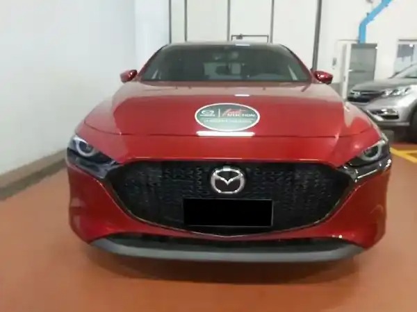 "Mazda 3 2.0L Skyactiv-X M-Hybrid Exclusive"