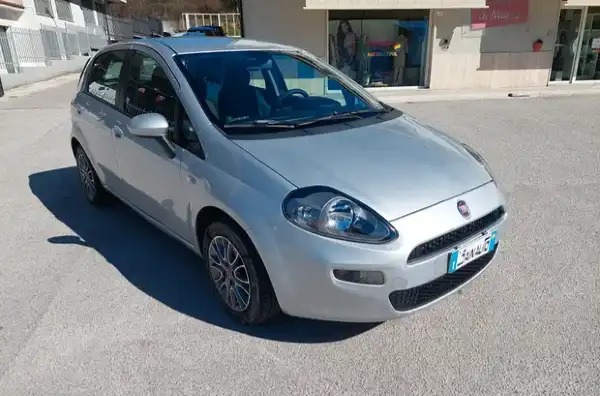 "Fiat Punto Evo 1.2 gpl 5 porte garanzia"