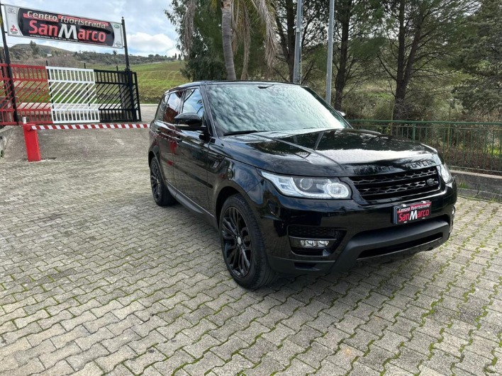 "LAND ROVER RENGE ROVER SPORT ANNO 12\/2015 3.0 HSE"