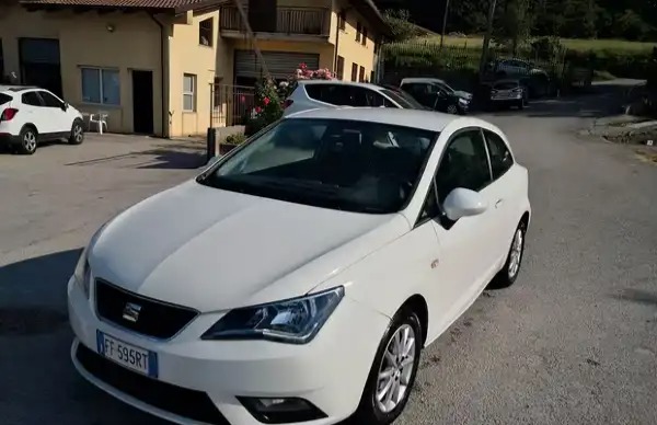 "Seat Ibiza 1.0 75cv benzina - 2017"