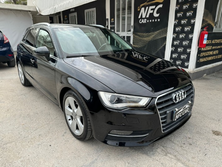 "Audi A3 Sportback s-tronic 1.6 TDI LED\/NAV\/SENS"