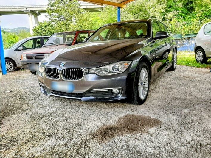 "BMW 316d Luxury"