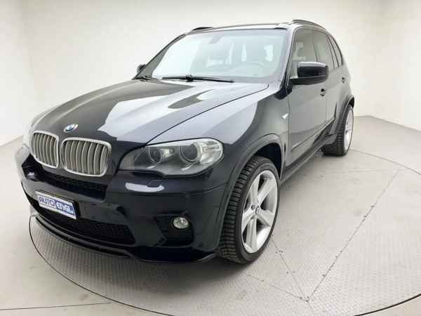 "BMW X5 xDrive40d"