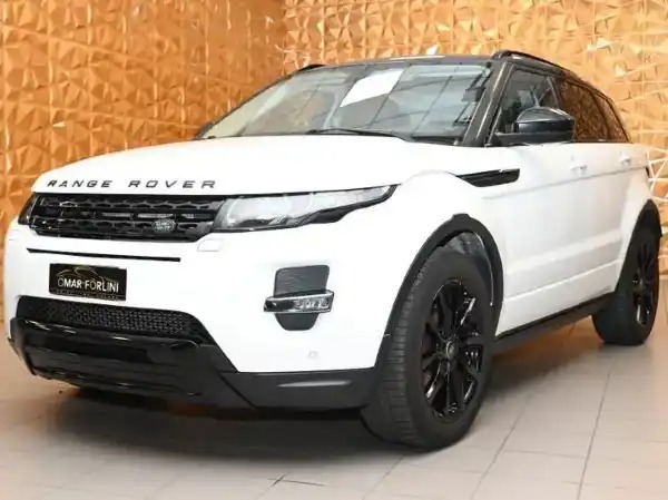 "Land Rover Range Rover Evoque 2.2 SD4 HSE DYNAMIC BLACKEDITION 190CVDOP.TET.FULL"