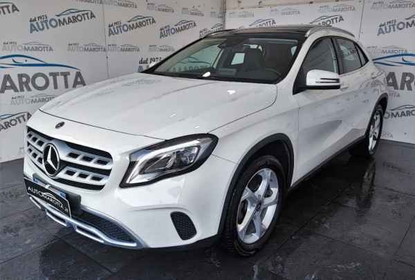 "Mercedes-Benz GLA 200 200 d Sport auto TETTO! RETRO! PELLE!"