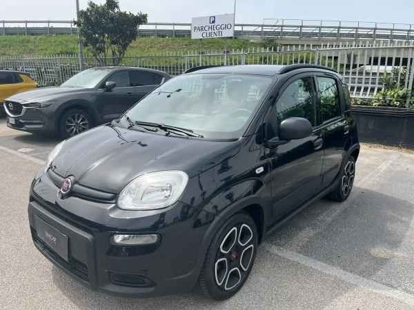 "Fiat Panda Panda 1.0 firefly hybrid City Life"