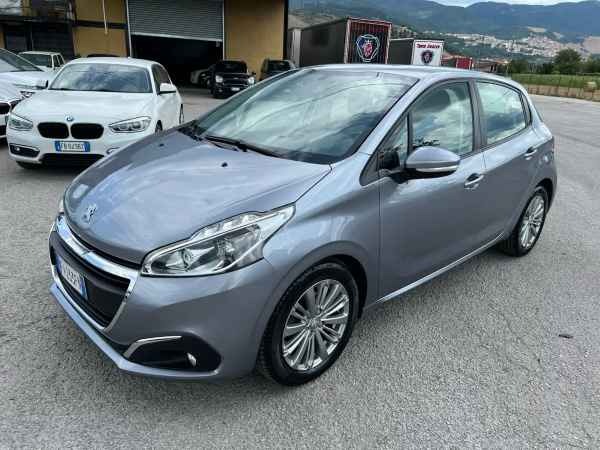 "Peugeot 208 5p 1.5 bluehdi Allure s&s 100cv 6m"