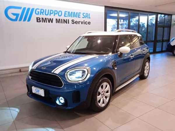 "MINI Cooper D Countryman Mini Countryman 2.0 Cooper D Essential auto"