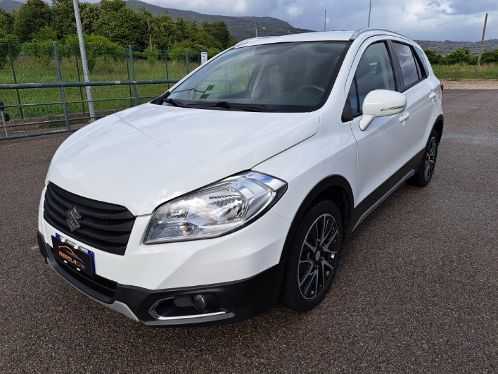 "Suzuki SX4 S-Cross 1.6 ddis Top 2wd"