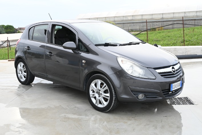 "OPEL CORSA 1.3 DISEL 95CV"