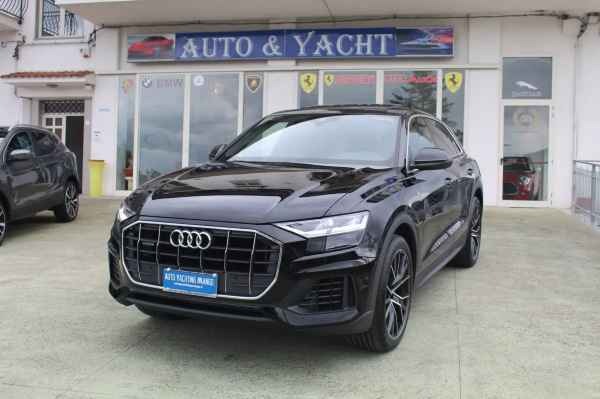 "Audi Q8 50 3.0 tdi mhev Sport quattro tiptronic"