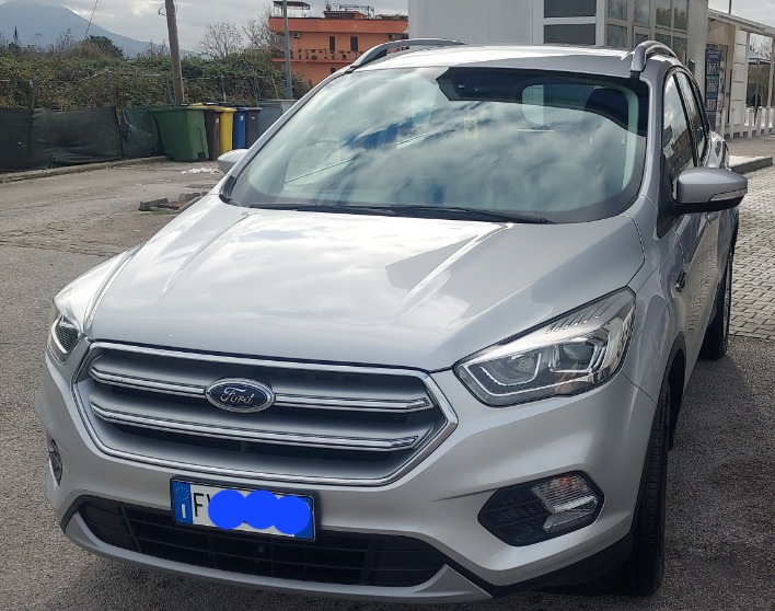 "Ford kuga"