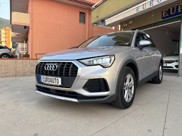 "Audi Q3 35 TDI S tronic Business Advanced 11-2020"