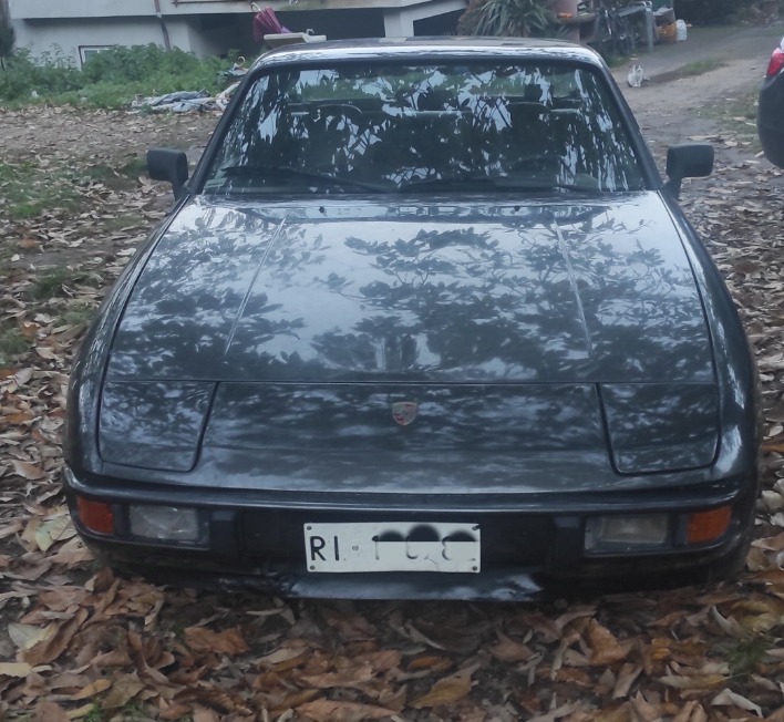 "Porsche 924"