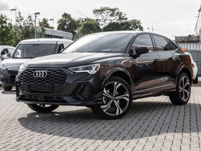 "2022 Audi Q3 35 TDI Sport S tronic S line Navi Led"