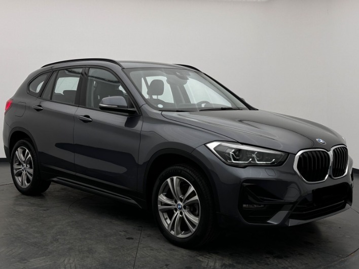 "2020 BMW X1 sDrive20i LED SW NAV HEADUP DAB AUT"