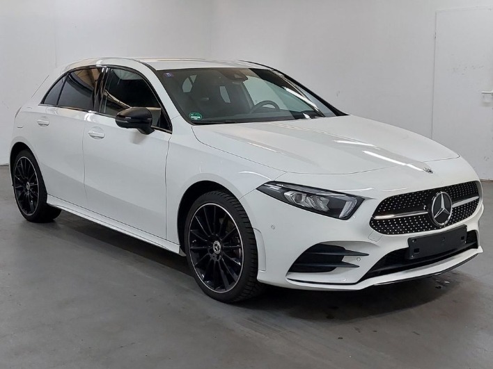 "2021 Mercedes-Benz A250E AMG LINE 8G DCT 360\u00b0CAM"