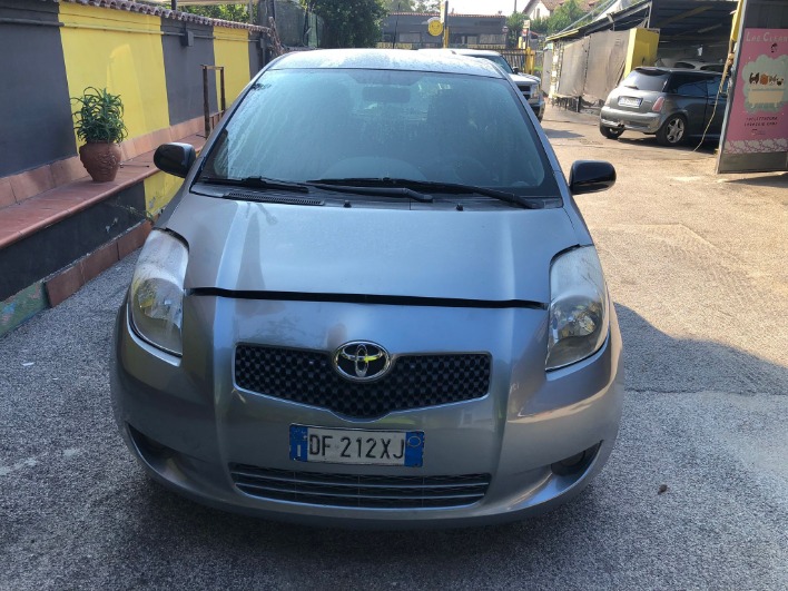 "Toyota Yaris 13 Benzina 5 porte"