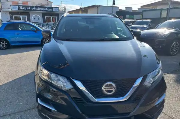 "NISSAN Qashqai 1.5 dCi N-Connecta"