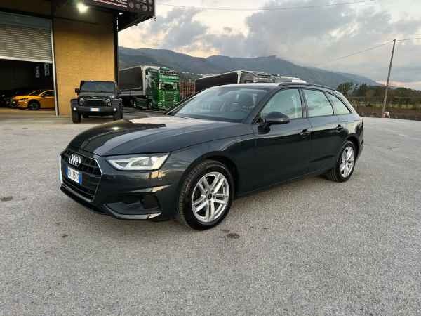 "Audi A4 Avant 30 2.0 tdi mhev Business 136cv s-tronic"