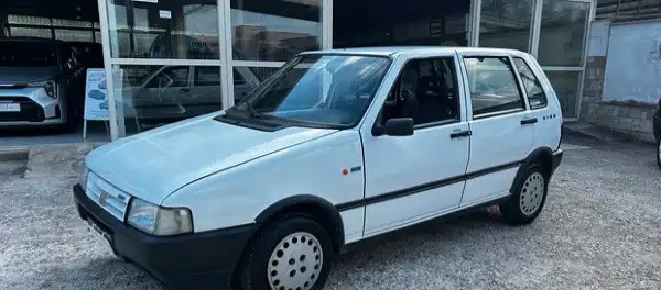 "Fiat Uno 1.0 i.e. Fire 5 PORTE"