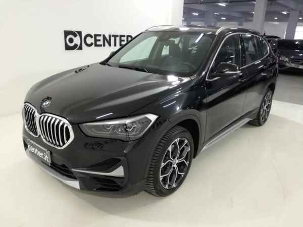 "BMW X1 sDrive18i xLine"