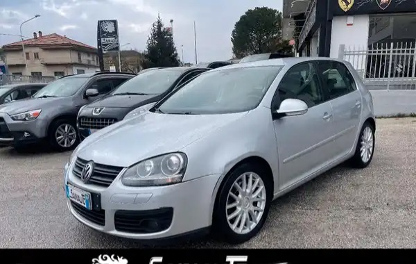 "Volkswagen Golf 2.0 TDI GTD DSG"