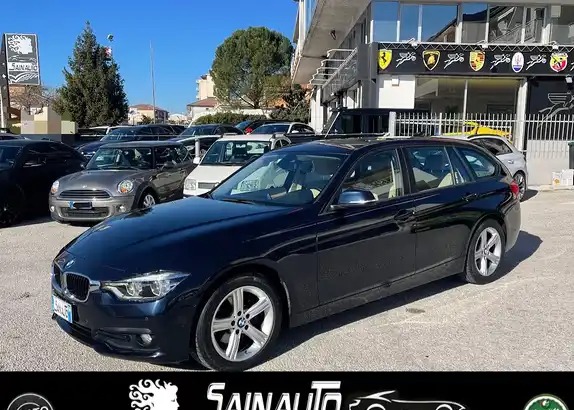 "Bmw 320d xDrive Touring GARANZIA"