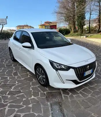 "Peugeot 208 1.2 benzina uni propr 2020"