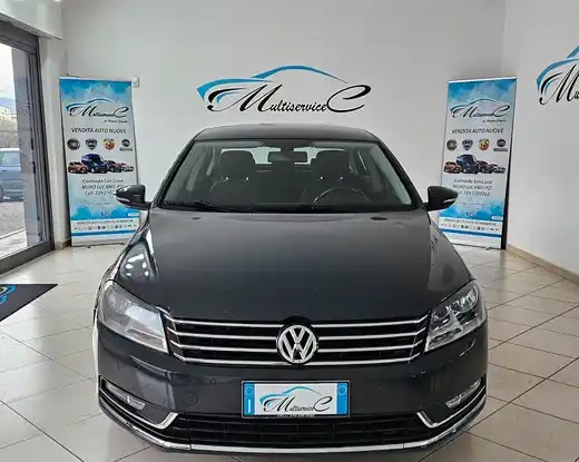 "Volkswagen Passat Berlina 1.6 TDI Comfortline"