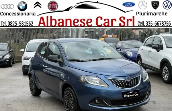 "Lancia Ypsilon 1.0 FireFly 5 porte S&S Hybrid Gold"