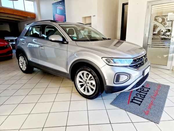 "Volkswagen T-Roc 1.0 tsi Style"