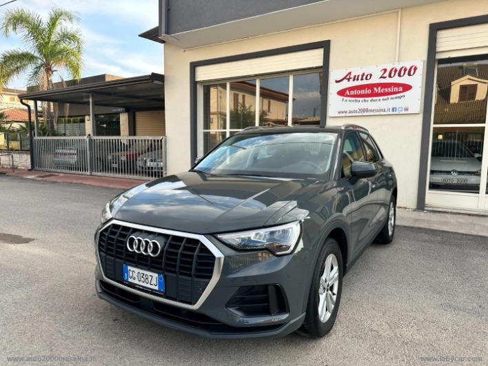 "AUDI Q3 35 TDI S tronic Business"