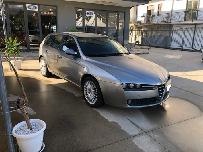 "Alfa Romeo 159 1.9JTDm 150cv Sportwagon"