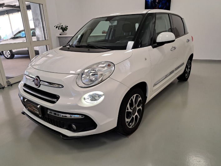 "Fiat 500L 1.3 Multijet 95 CV Mirror"