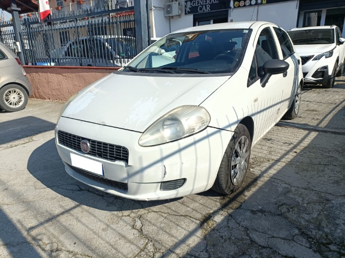"FIAT GRANDE PUNTO 1.4 DYNAMIC GPL"