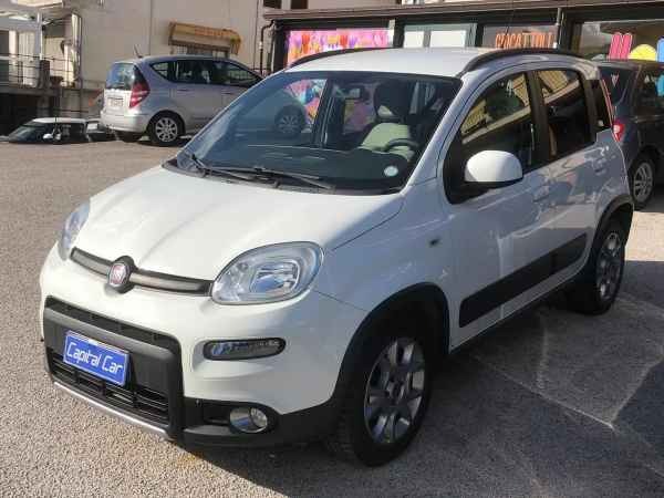 "Fiat Panda 0.9 t.air t. natural power Trekking 80cv E5+"