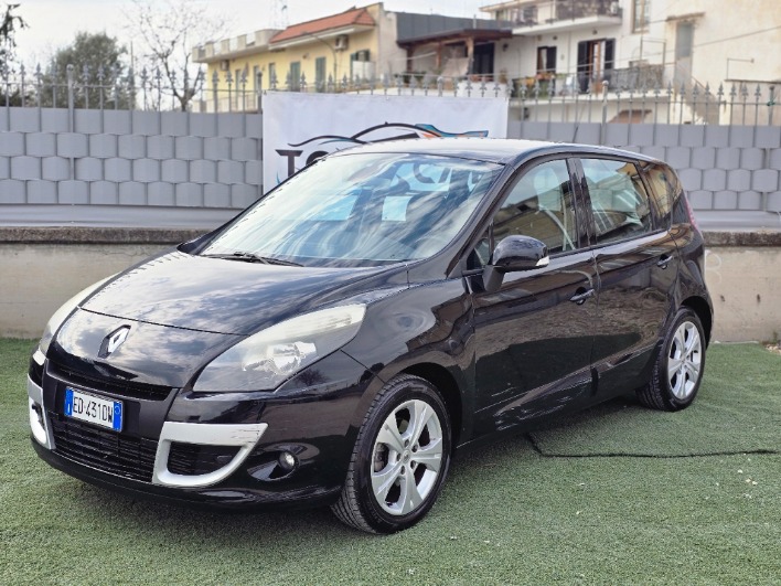 "RENAULT SCENIC X-MOD 1.5 110CV - 2010"