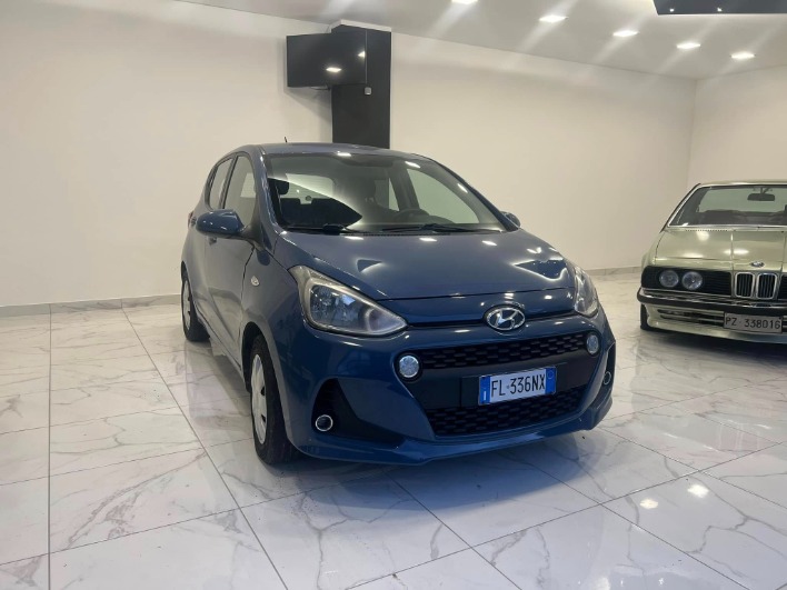 "hyundai i10  motore nuovo 1.0 benzina garanzia 2 anni motore"