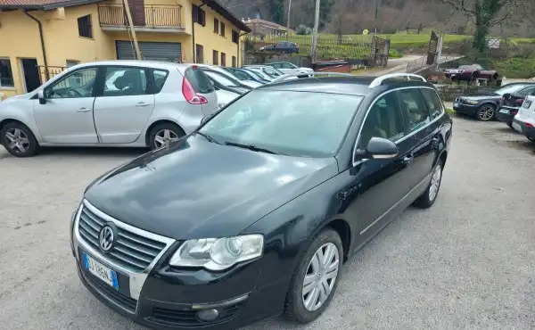 "Volkswagen Passat 2.0 TDI 140cv"