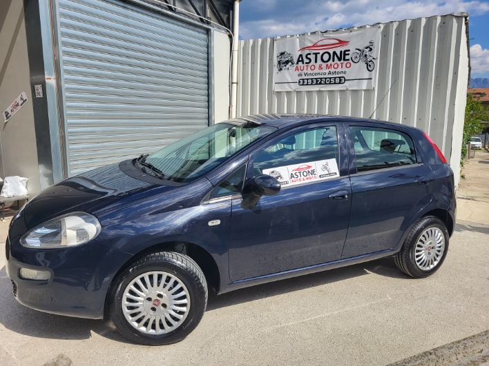 "Fiat Punto benzina Metano"
